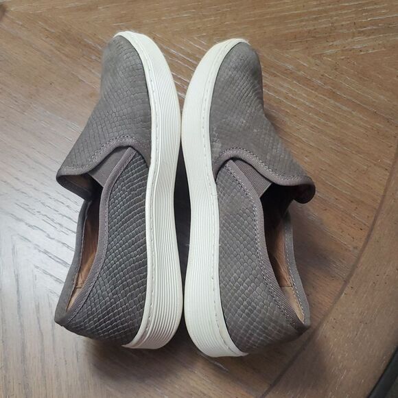 Sofft Somers 111, Grey Leather Slip On Loafers, Size 8 - Picture 9 of 10